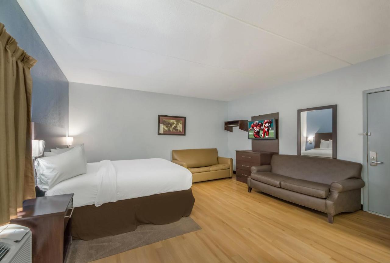 Hometowne Studios By Red Roof San Antonio - Seaworld Northwest Exteriér fotografie