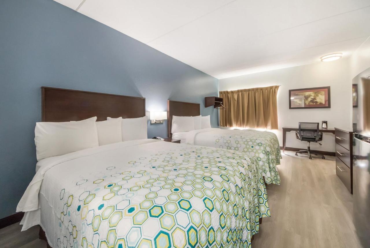 Hometowne Studios By Red Roof San Antonio - Seaworld Northwest Exteriér fotografie